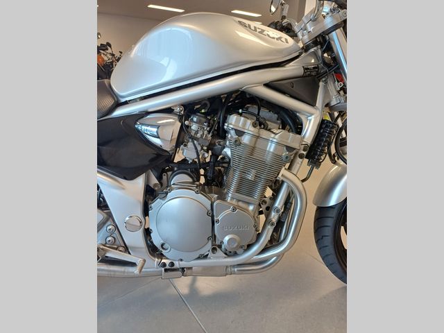 suzuki - gsf-600-s-bandit