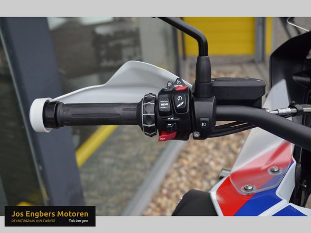 bmw - r-1250-gs-adventure