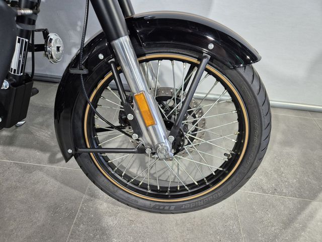 royal-enfield - classic-500