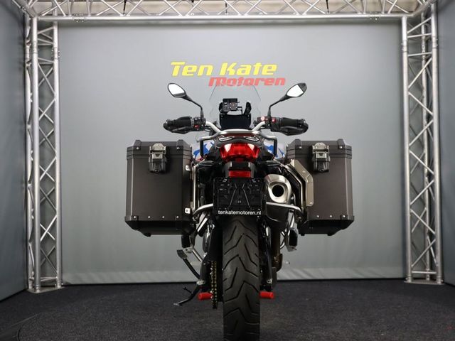 bmw - f-900-gs-adventure