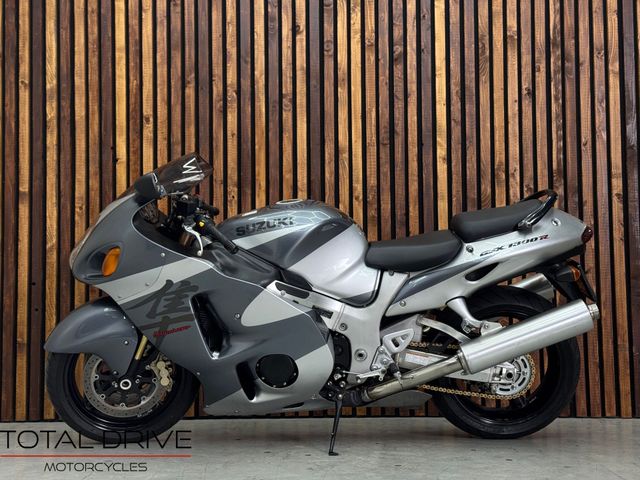suzuki - gsx-r-1300-hayabusa