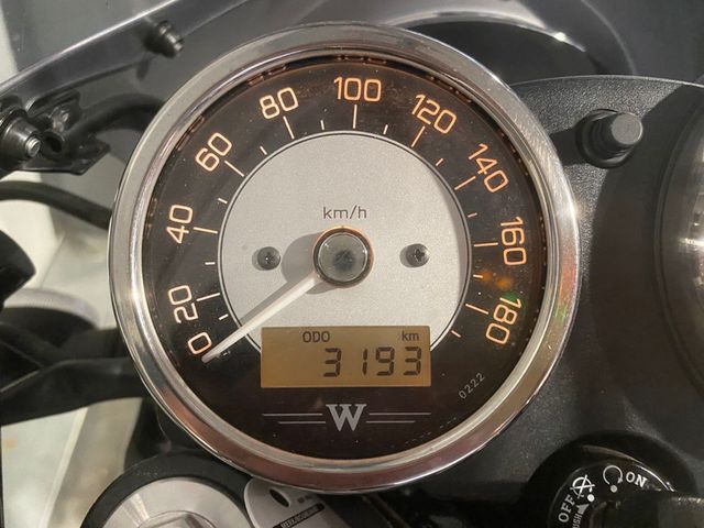 kawasaki - w800-cafe
