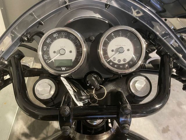 kawasaki - w800-cafe