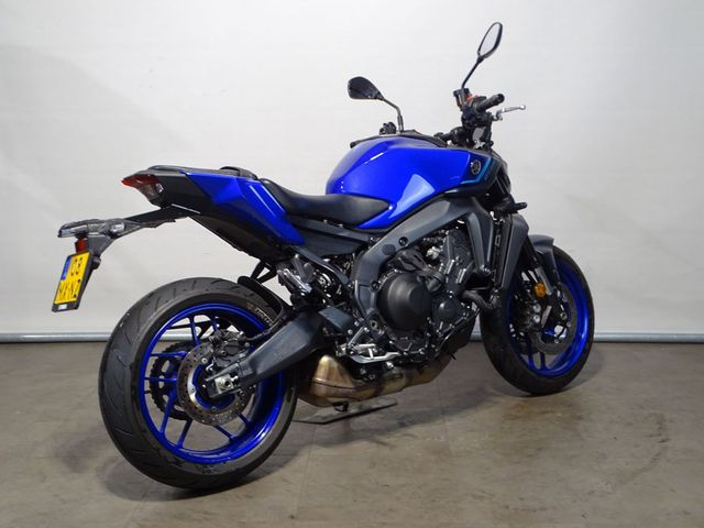 yamaha - mt-09-y-amt
