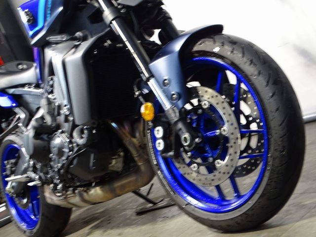 yamaha - mt-09-y-amt