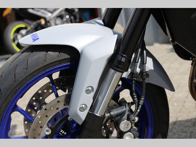 yamaha - mt-09-abs