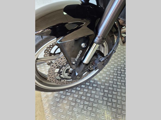 kawasaki - z-750-abs