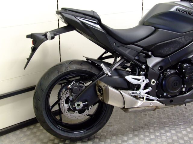 suzuki - gsx-s-950