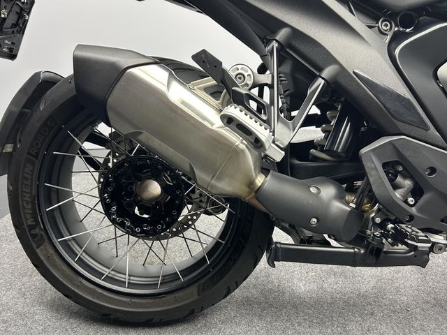 bmw - r-1300-gs