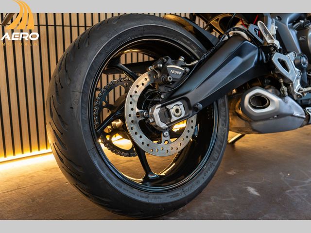 triumph - tiger-660
