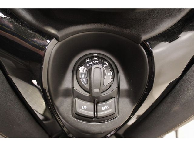 yamaha - x-max-300-tech-max