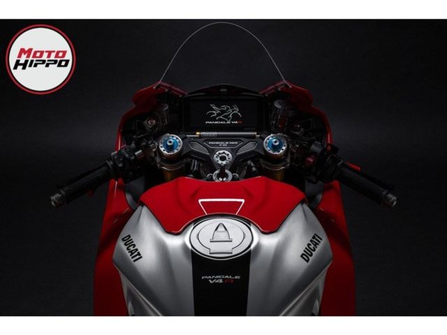 ducati - panigale-v4-r