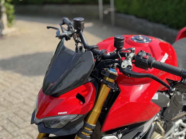 ducati - streetfighter-v4s