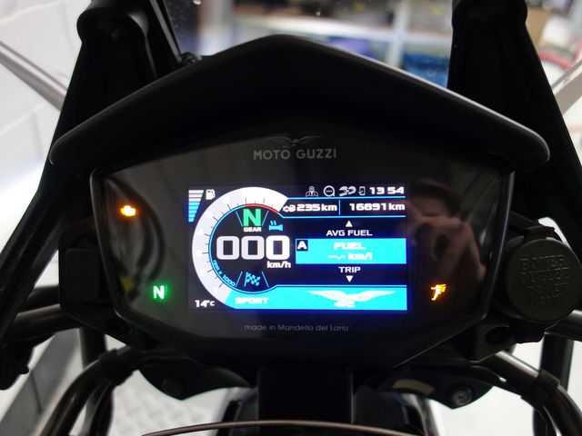 moto-guzzi - v-85-tt