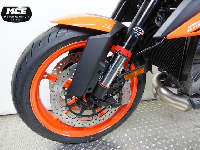 ktm - 1290-super-duke-r-evo
