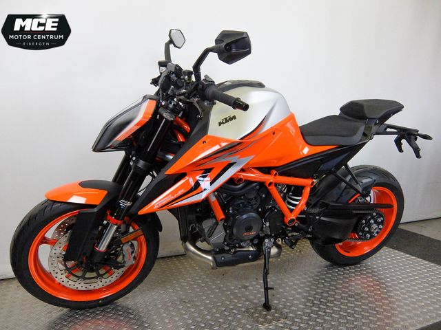 ktm - 1290-super-duke-r-evo