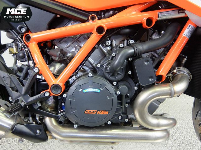 ktm - 1290-super-duke-r-evo