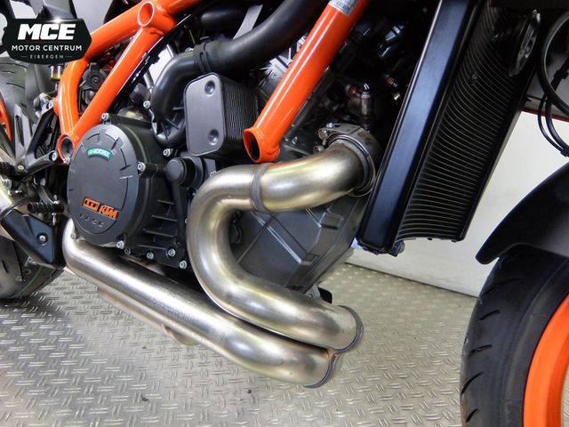 ktm - 1290-super-duke-r-evo