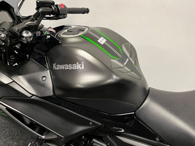 kawasaki - ninja-650