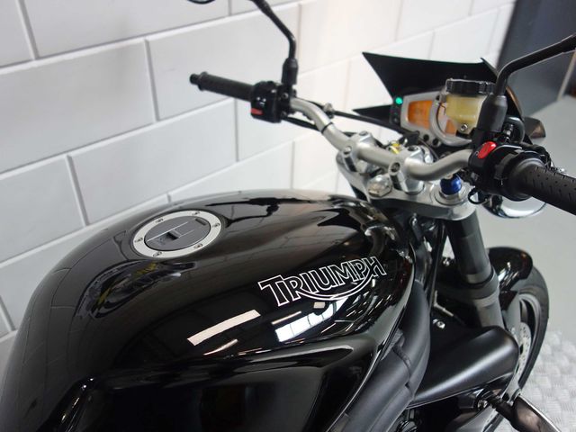 triumph - speed-triple