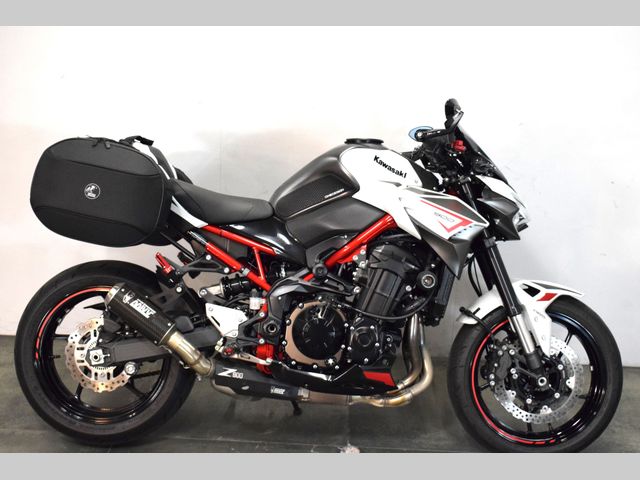 kawasaki - z900