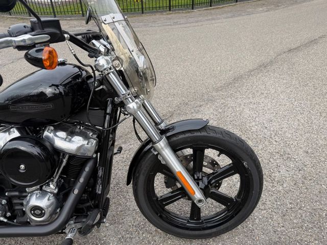 harley-davidson - softail-standard-fxst