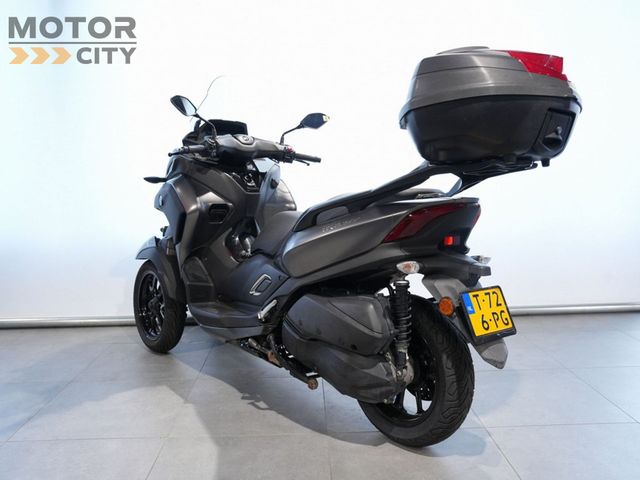 yamaha - tricity-300