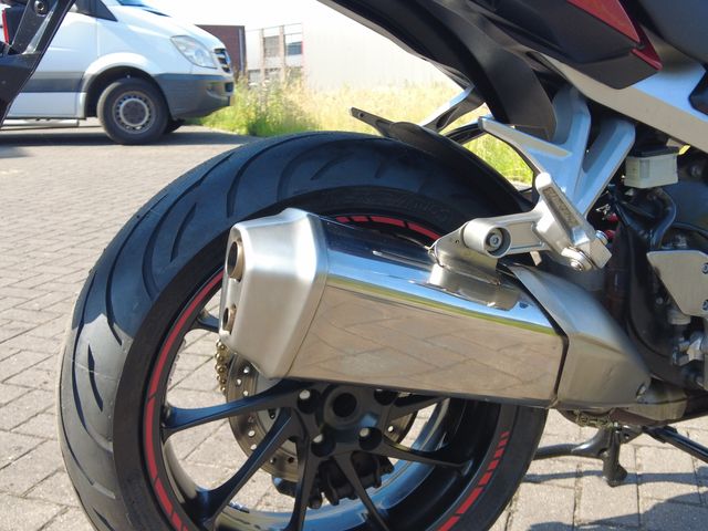 honda - vfr-800-x-crossrunner