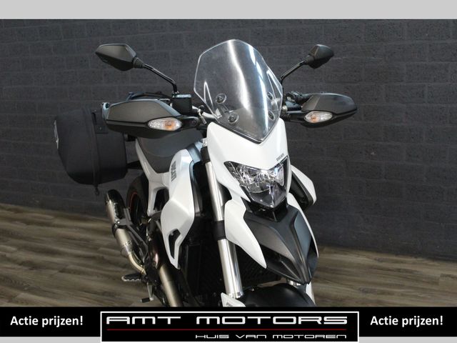 ducati - hypermotard-821