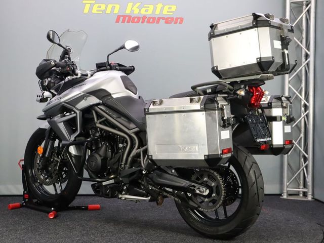 triumph - tiger-800-xrx