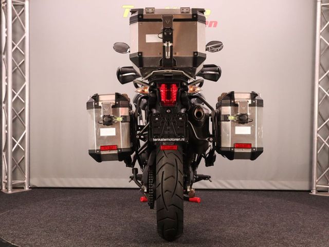 triumph - tiger-800-xrx