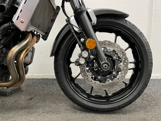 yamaha - xsr-700