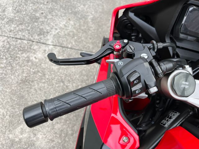 honda - cbr-650-r