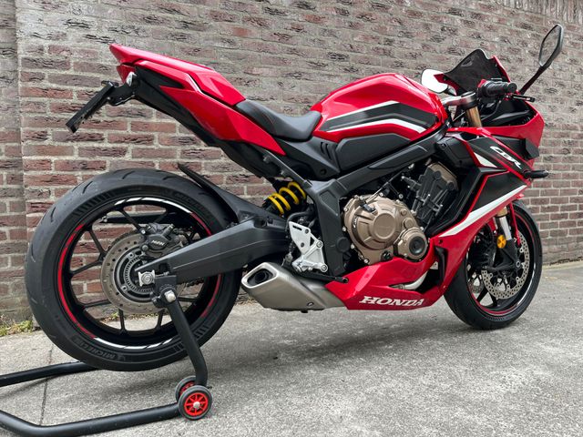 honda - cbr-650-r