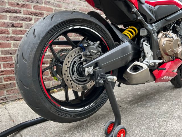 honda - cbr-650-r