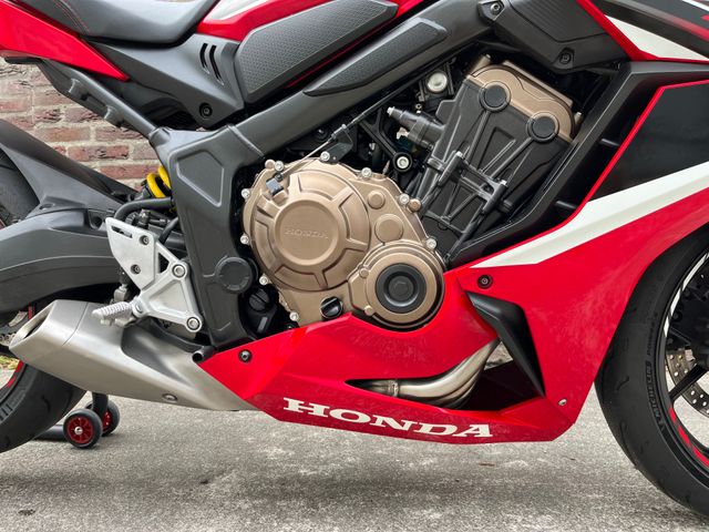 honda - cbr-650-r