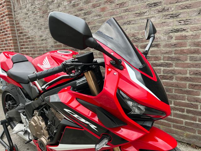 honda - cbr-650-r