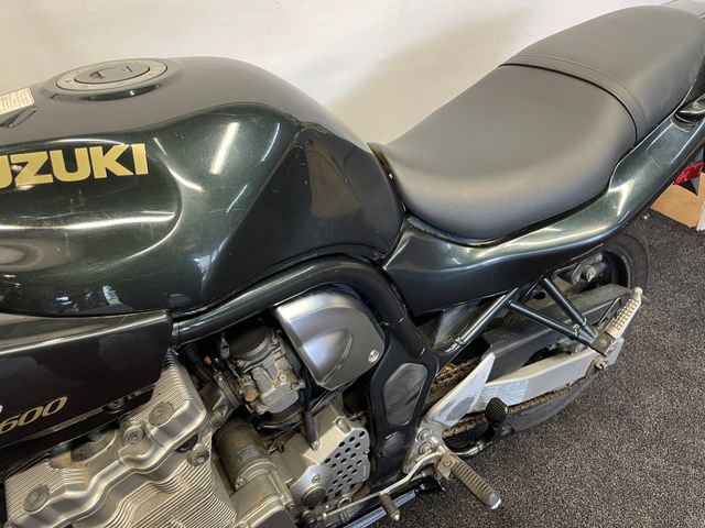 suzuki - gsf-600-s-bandit
