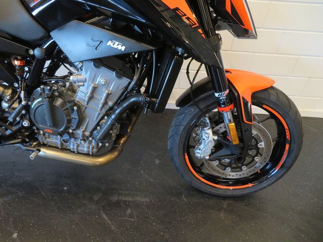 ktm - 890-duke