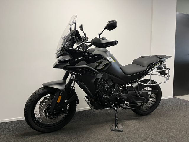 cfmoto - 800-mt-explorer