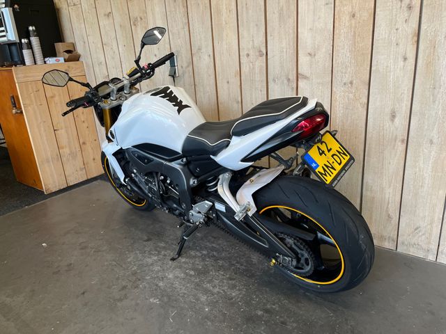 yamaha - fz-1