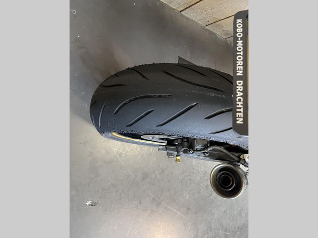 yamaha - fz-1