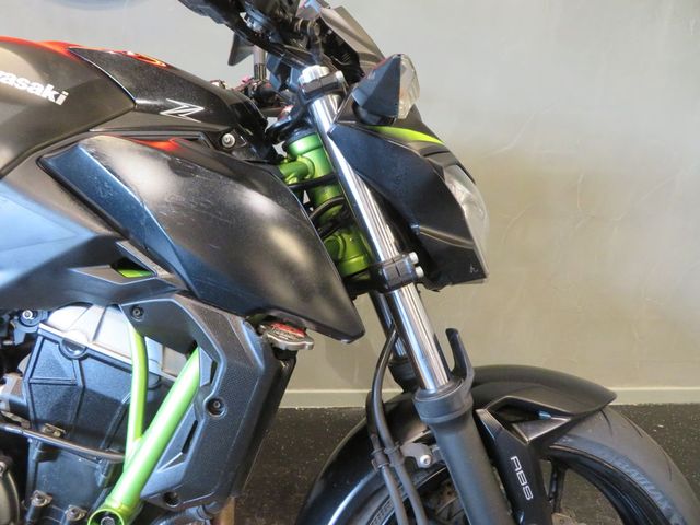 kawasaki - z650-abs