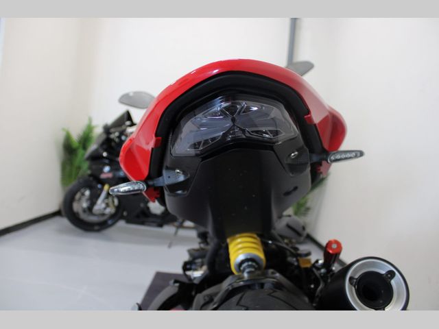 ducati - monster-1200