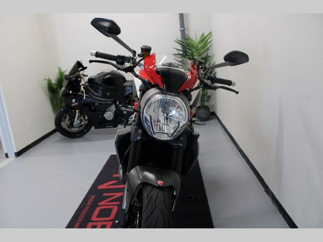 ducati - monster-1200