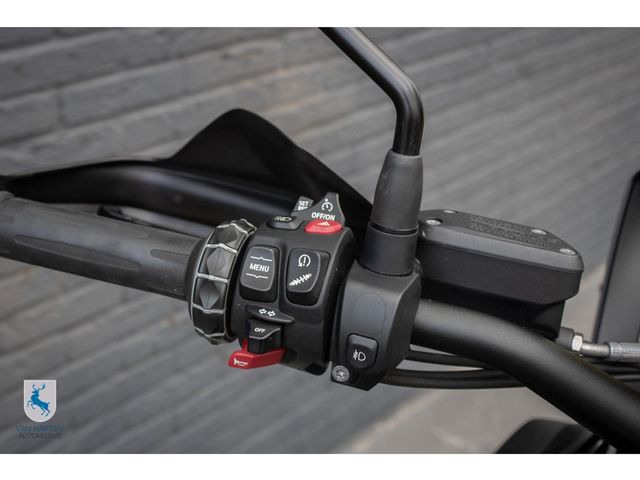 bmw - r-1250-gs-triple-black