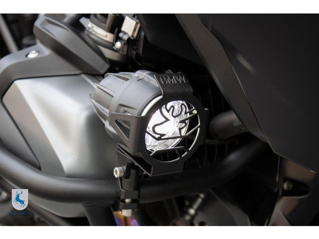 bmw - r-1250-gs-triple-black