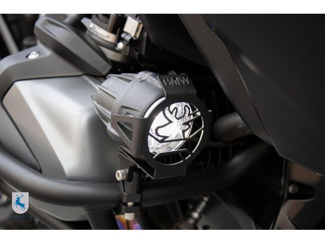 bmw - r-1250-gs-triple-black