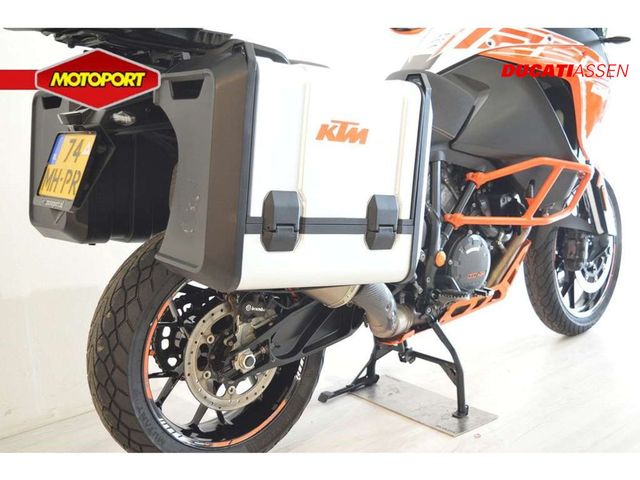 ktm - 1290-super-adventure-s