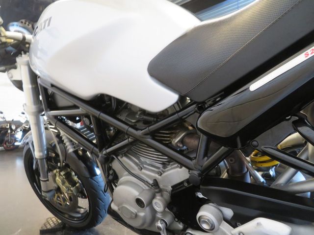 ducati - monster-s2r